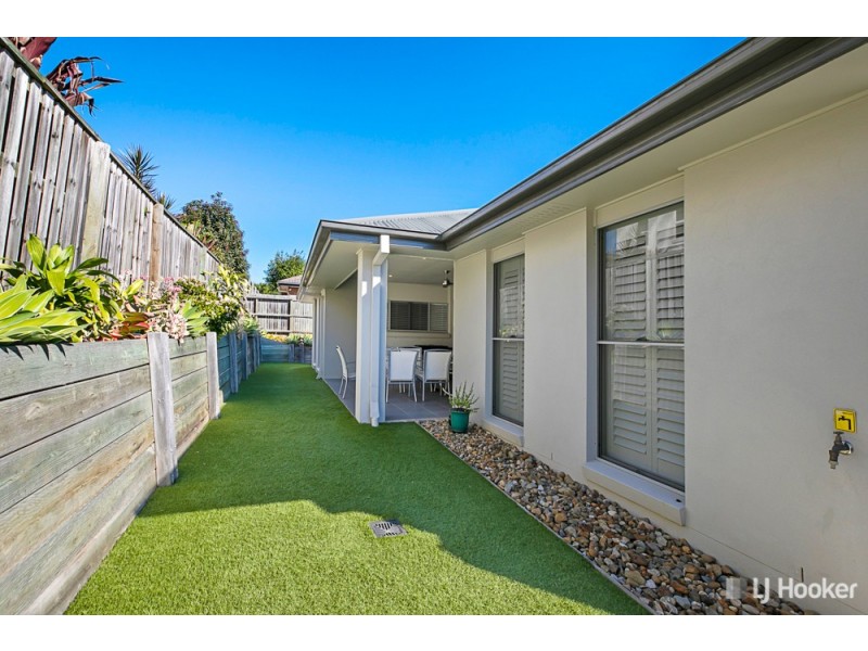 12 Clive Road, Birkdale QLD 4159