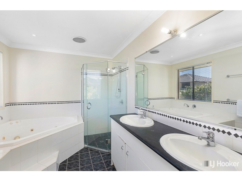 33 Moreton View Crescent, Thornlands QLD 4164