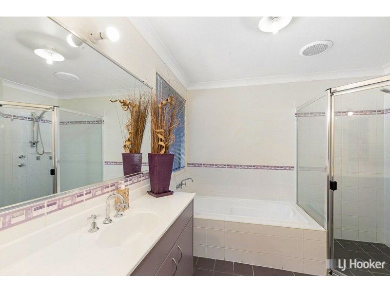 33 Moreton View Crescent, Thornlands QLD 4164