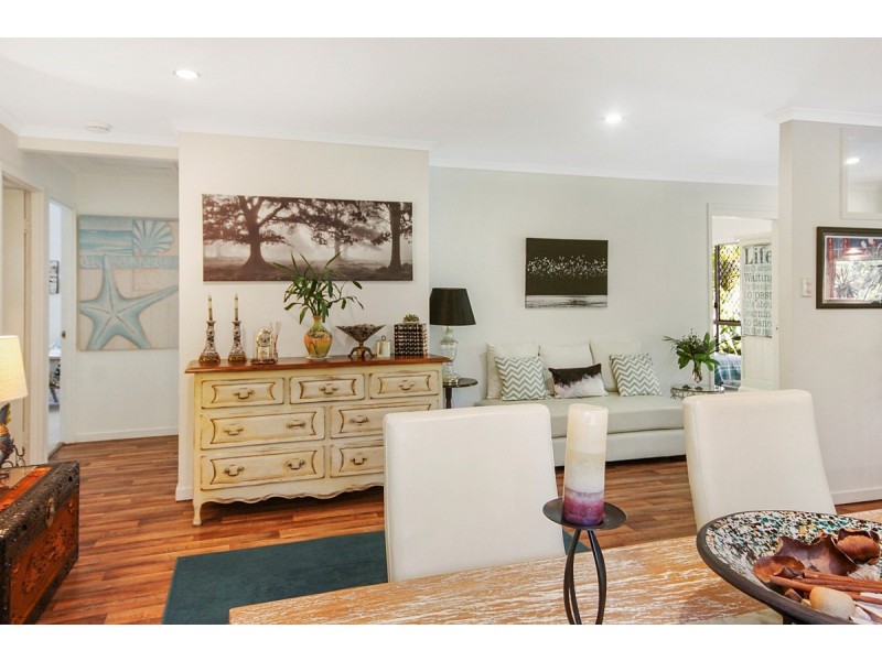 56 Alexander Street, Macleay Island QLD 4184