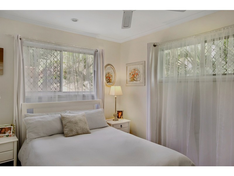 56 Alexander Street, Macleay Island QLD 4184