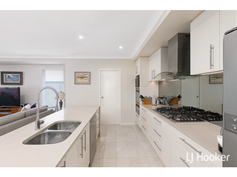 3 Mann Place, Wellington Point QLD 4160