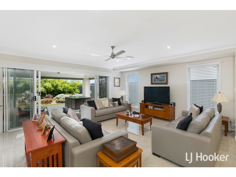 3 Mann Place, Wellington Point QLD 4160