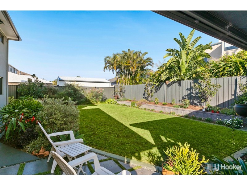 28 Huntly Place, Redland Bay QLD 4165