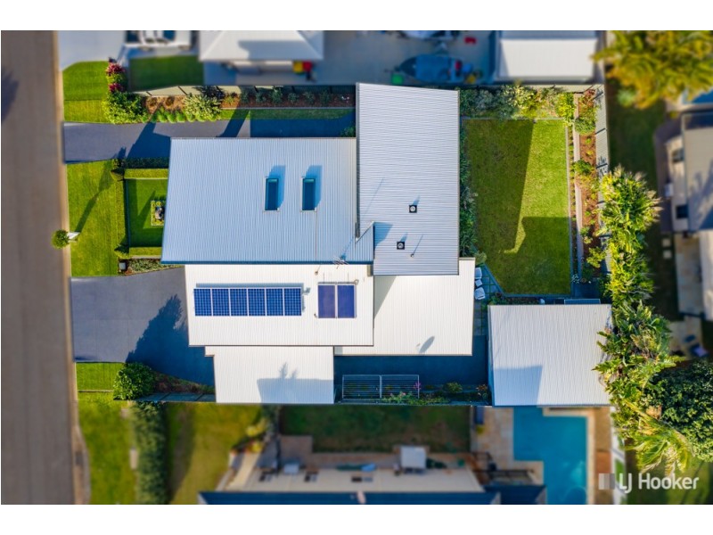 28 Huntly Place, Redland Bay QLD 4165