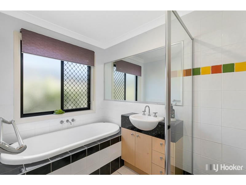 22 Manning Esplanade, Thornlands QLD 4164