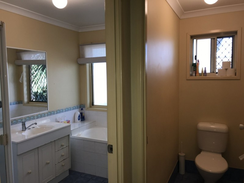 16 Albert Street, Ormiston QLD 4160