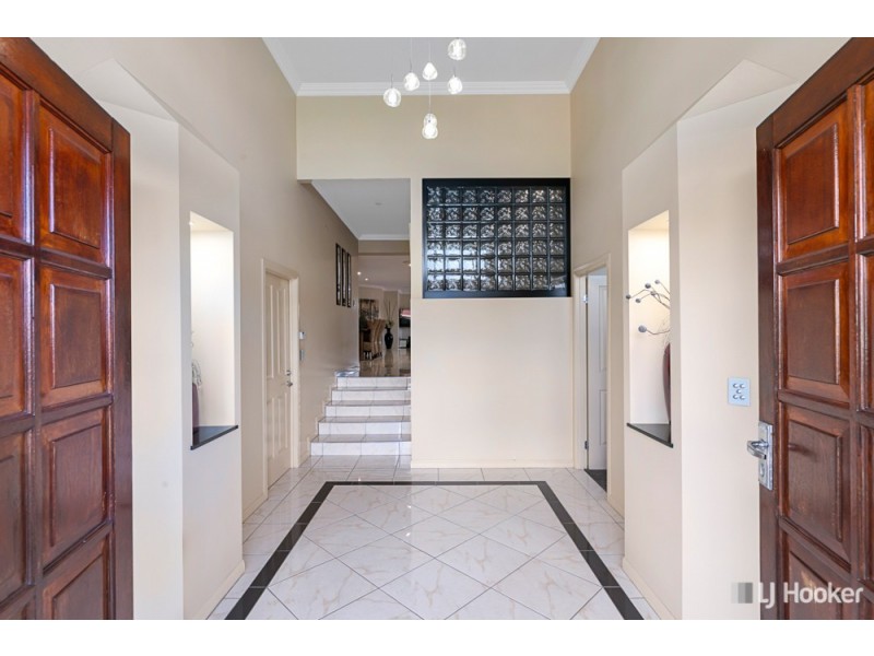 3 Water Gum Place, Thornlands QLD 4164