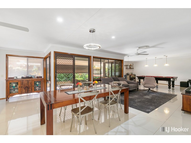 32 Dorsal Drive, Birkdale QLD 4159