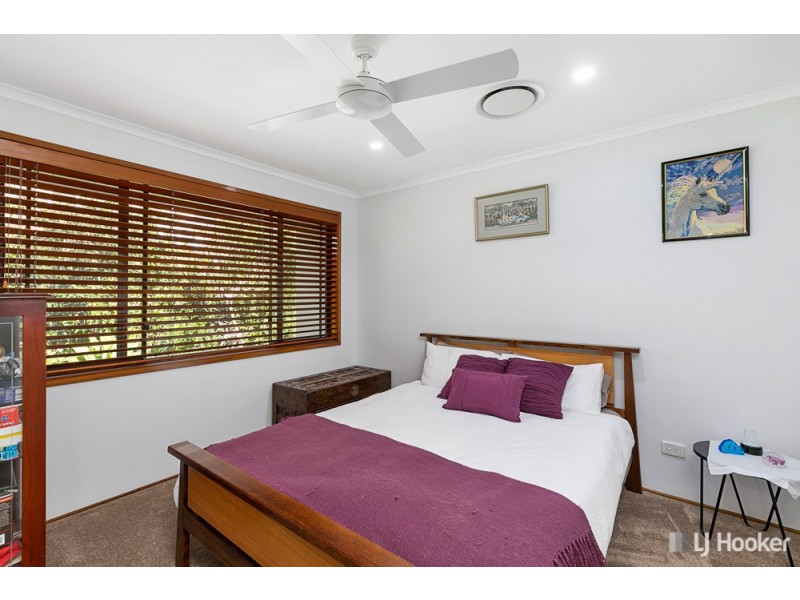 32 Dorsal Drive, Birkdale QLD 4159