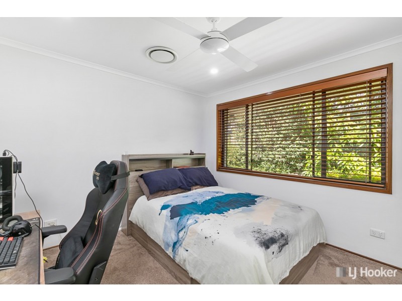 32 Dorsal Drive, Birkdale QLD 4159
