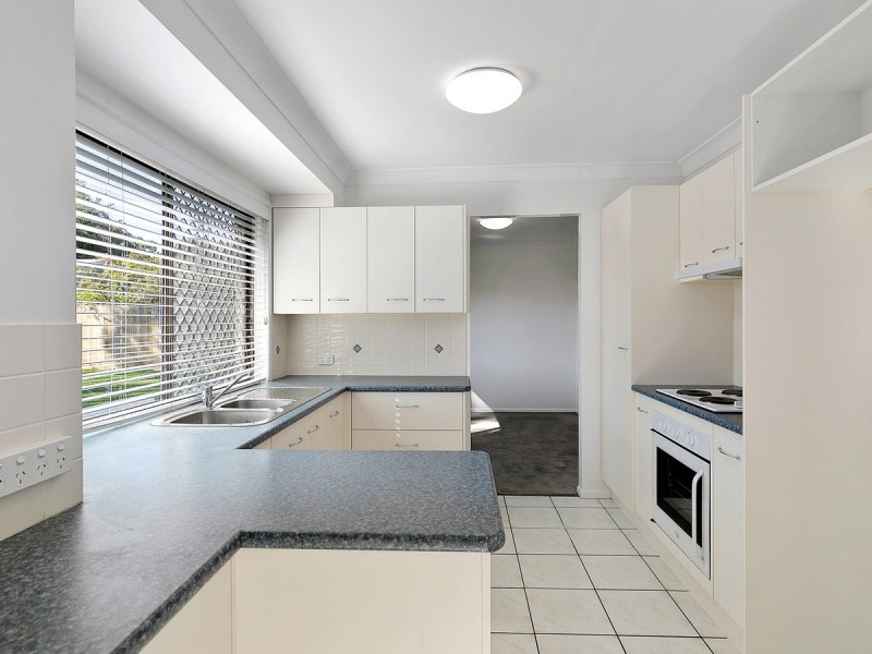 4 Julieanne Court, Cleveland QLD 4163