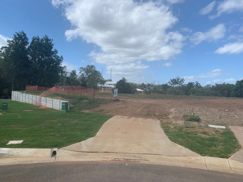 Lot 3/ Little Court, Carindale QLD 4152