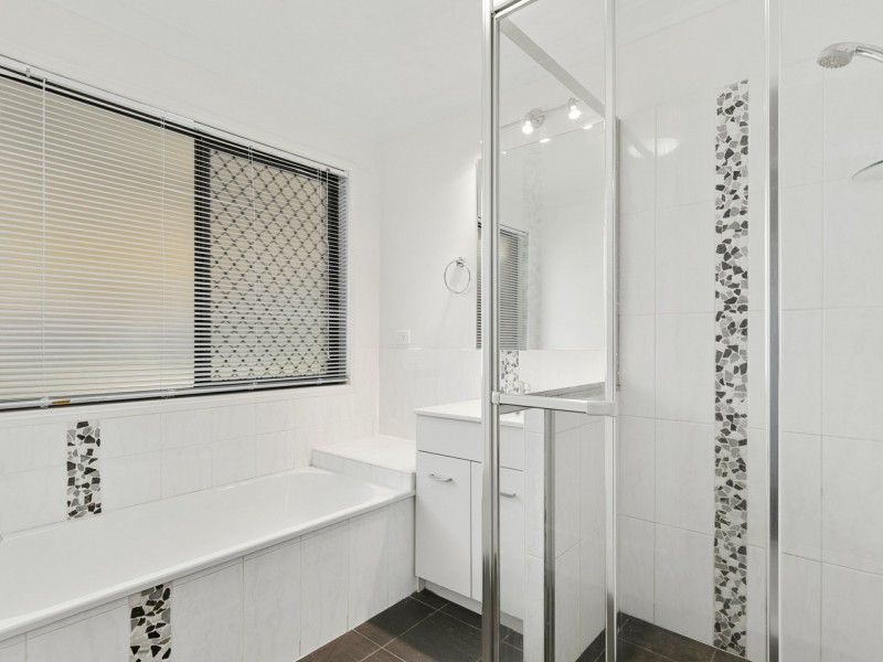 20 Tipplers Street, Victoria Point QLD 4165