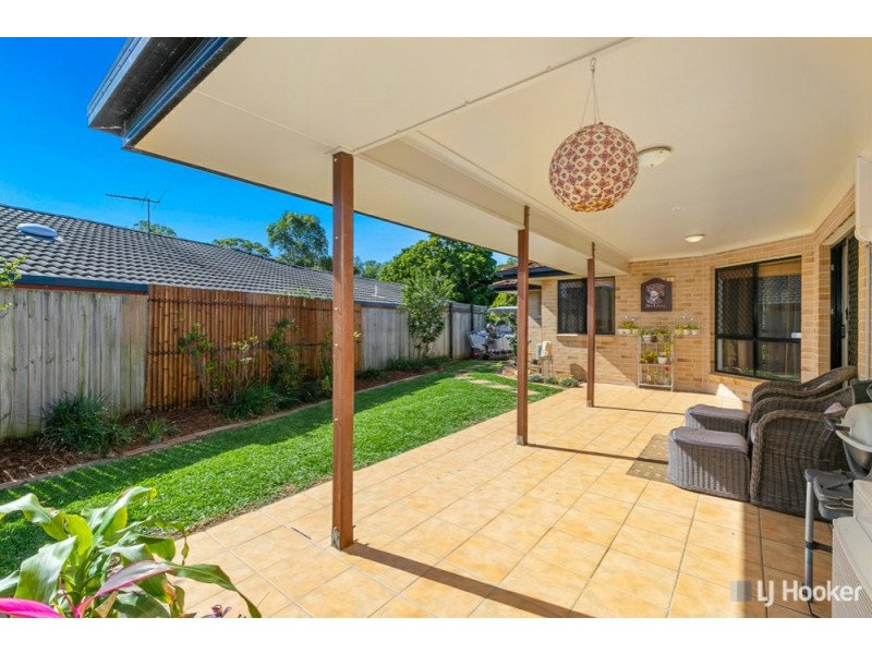 3 Potts Place, Redland Bay QLD 4165