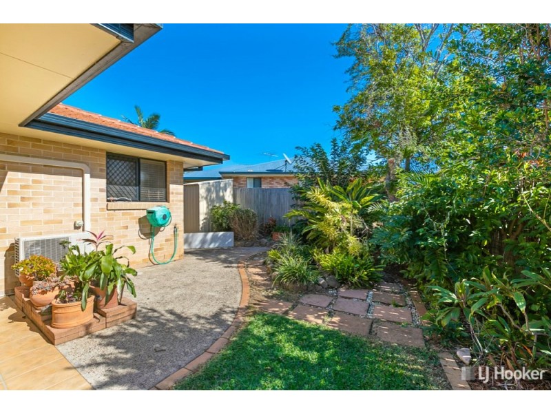 3 Potts Place, Redland Bay QLD 4165