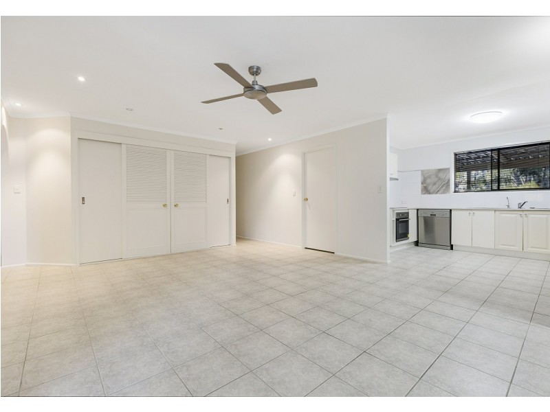 16 Ziegenfusz Road, Thornlands QLD 4164