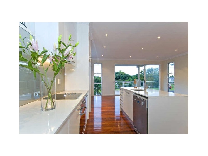 3/4 Russell Street, Cleveland QLD 4163