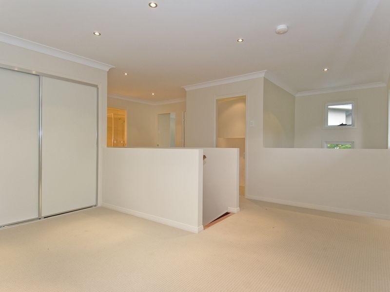 4/4 Russell Street, Cleveland QLD 4163