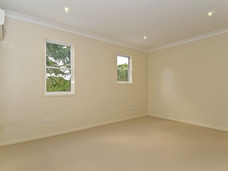 4/4 Russell Street, Cleveland QLD 4163