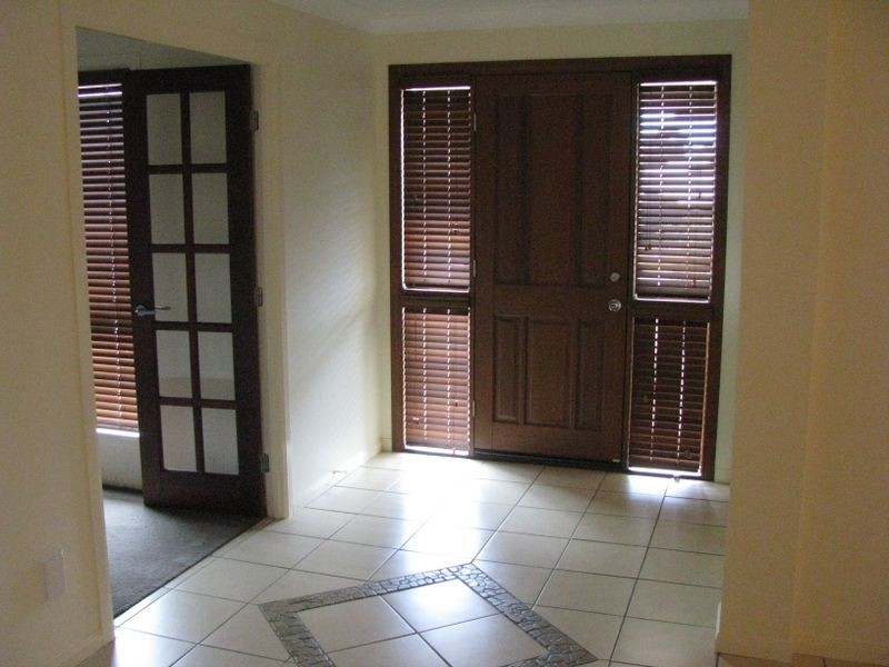 14 Rachel Place, Thornlands QLD 4164