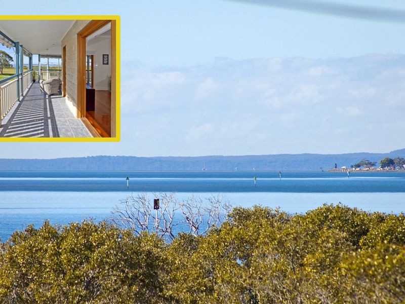 741 Esplanade, Lota QLD 4179