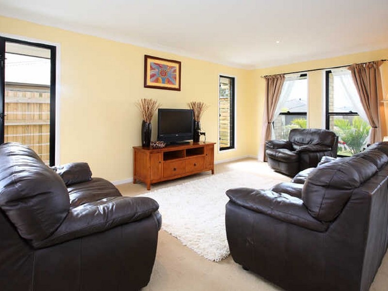 2 Maria Court, Wellington Point QLD 4160