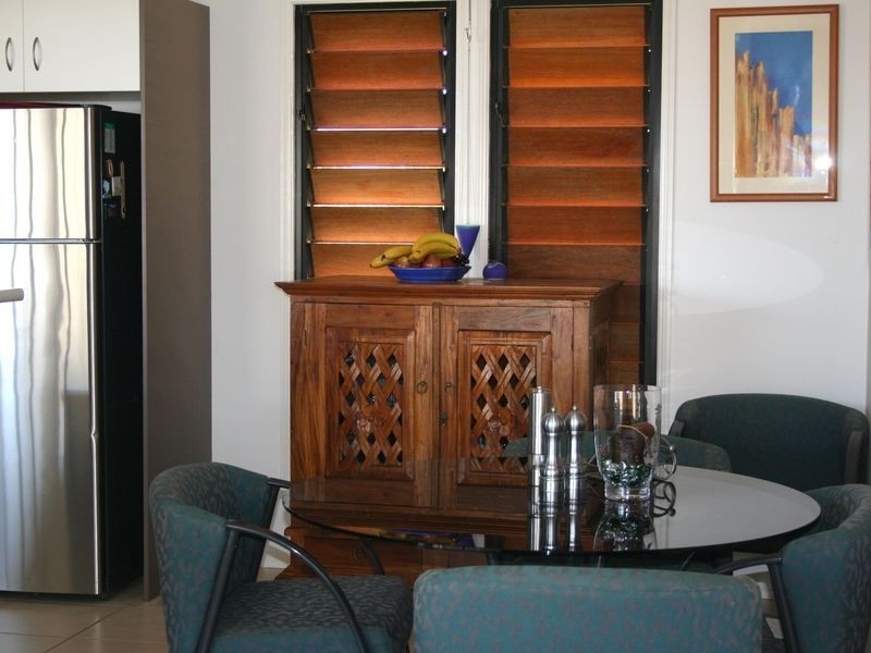 2 Haslingden Drive, Redland Bay QLD 4165