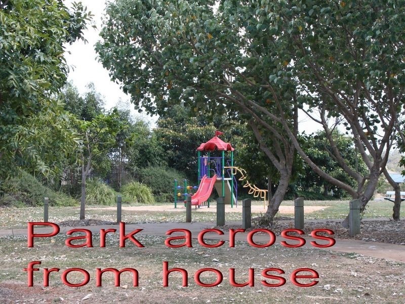 2 Haslingden Drive, Redland Bay QLD 4165