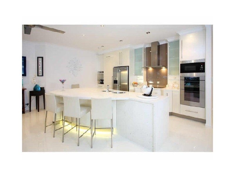 12 Sternlight Court, Raby Bay QLD 4163