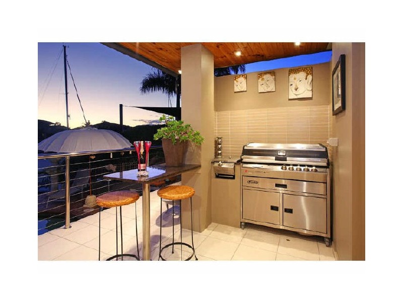 12 Sternlight Court, Raby Bay QLD 4163