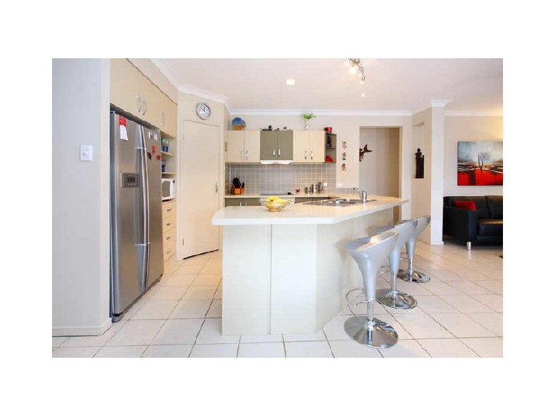 44 Trafalgar Vale Avenue, Wellington Point QLD 4160
