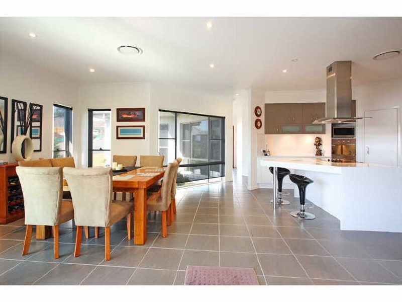 5 Lyndhurst Place, Thornlands QLD 4164