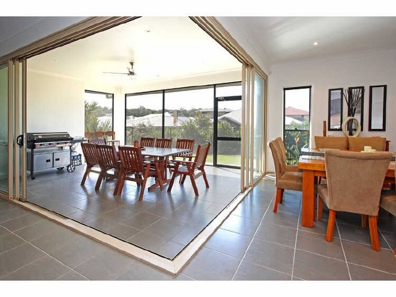 5 Lyndhurst Place, Thornlands QLD 4164