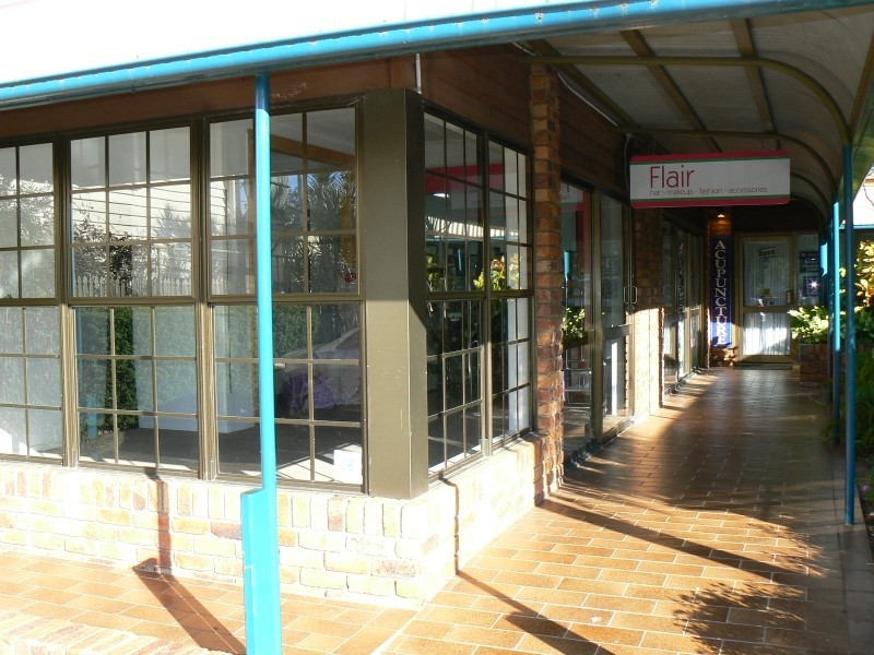 203 Middle, Cleveland QLD 4163