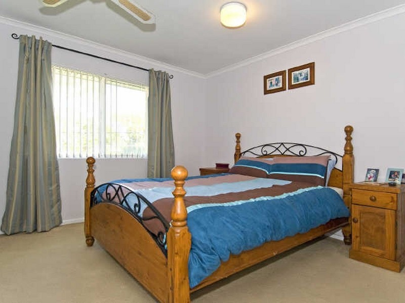 8/12 Queen Street, Cleveland QLD 4163