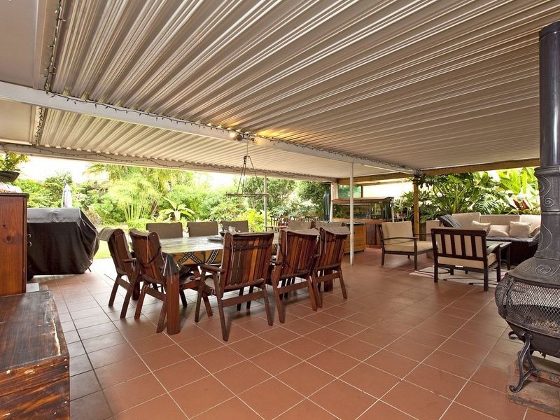 18 Riverton Drive, Wellington Point QLD 4160