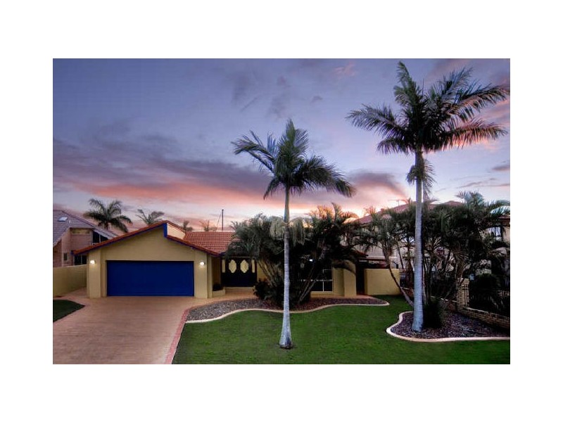4 Pennant Court, Birkdale QLD 4159