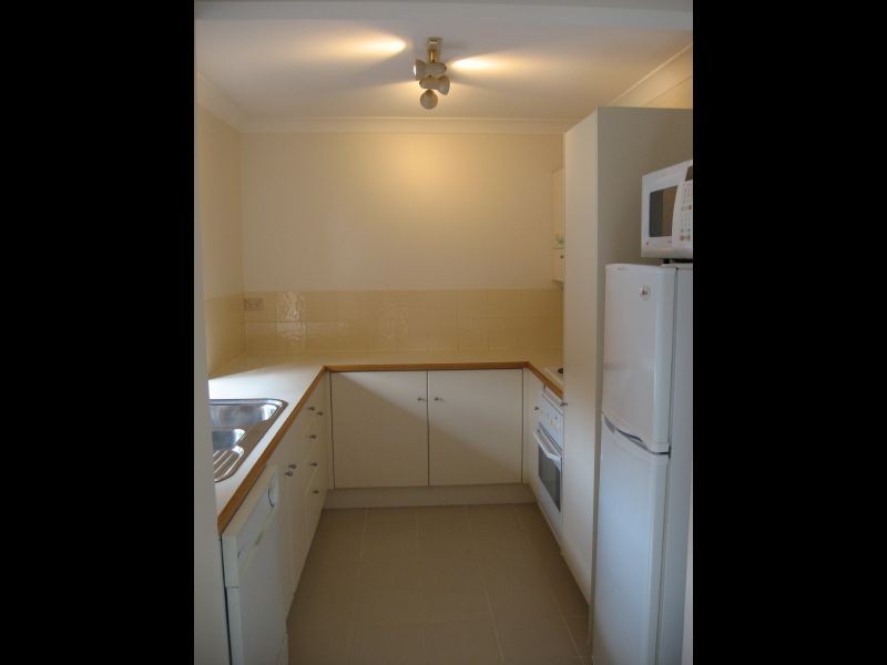 8/223 Middle Street, Cleveland QLD 4163