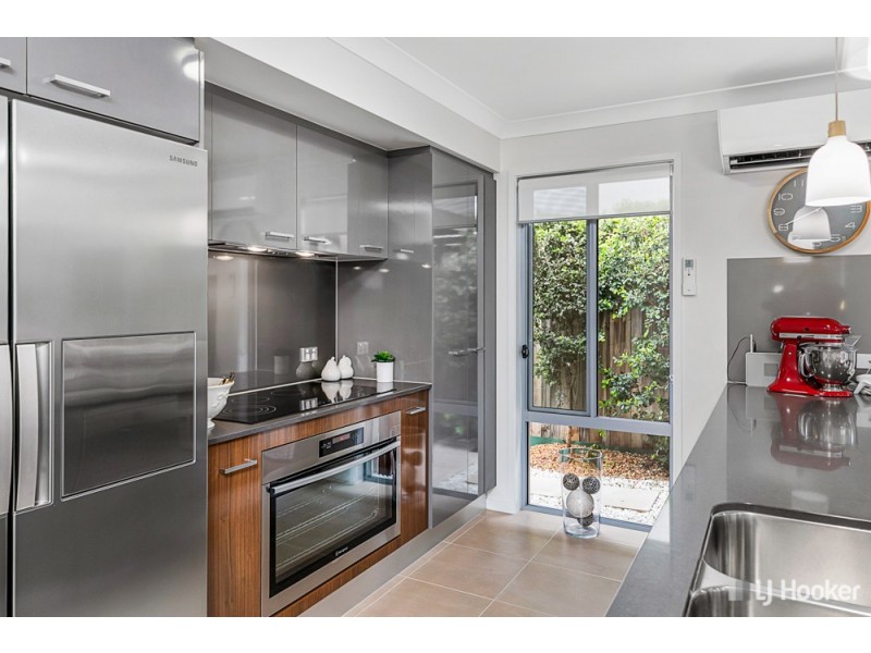 9 Rowe Crescent, Thornlands QLD 4164