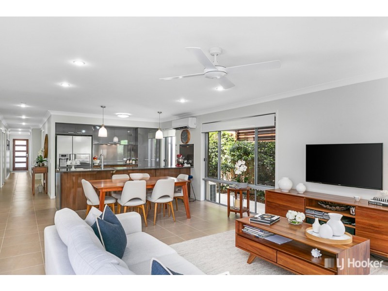 9 Rowe Crescent, Thornlands QLD 4164