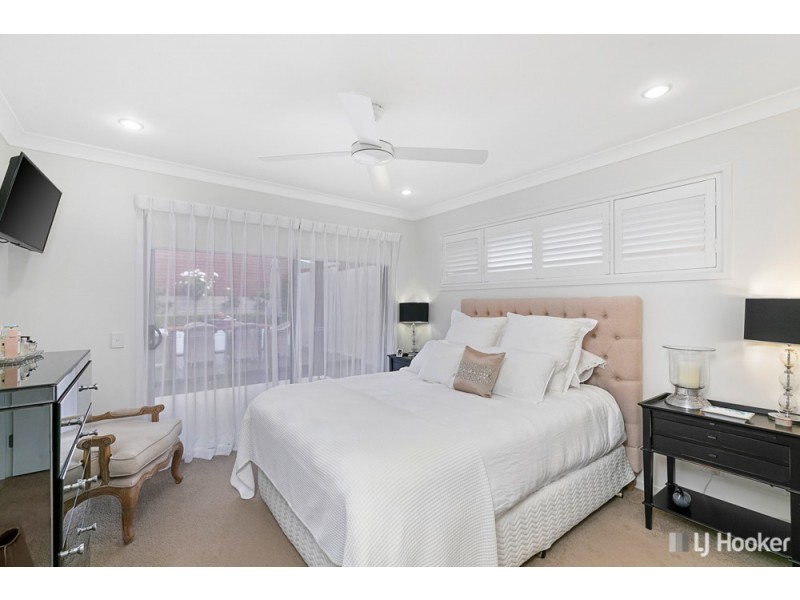 9 Rowe Crescent, Thornlands QLD 4164