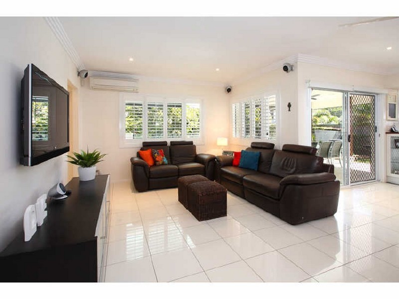 6 Yorston Place, Ormiston QLD 4160