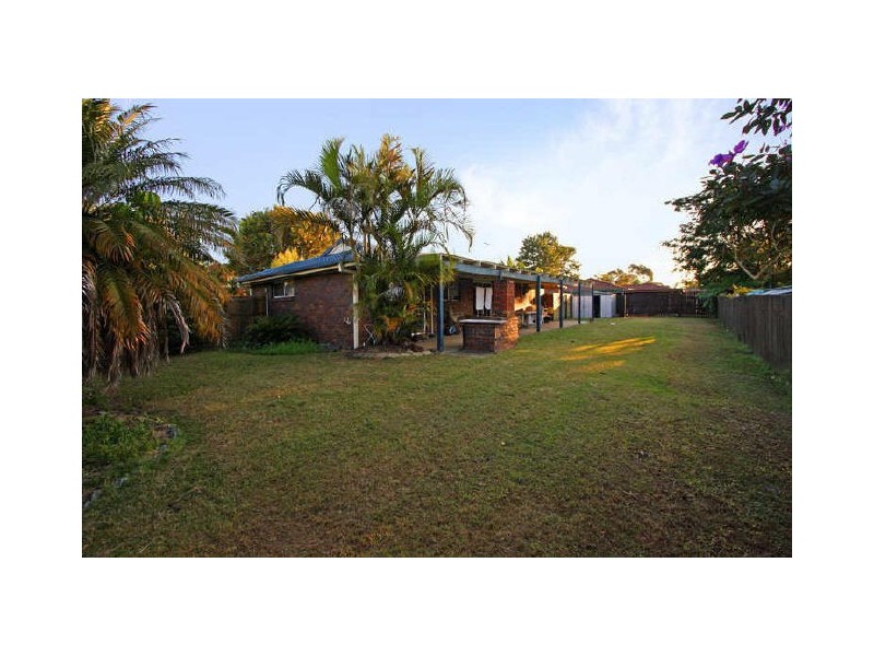 15 Andrew Street, Capalaba QLD 4157