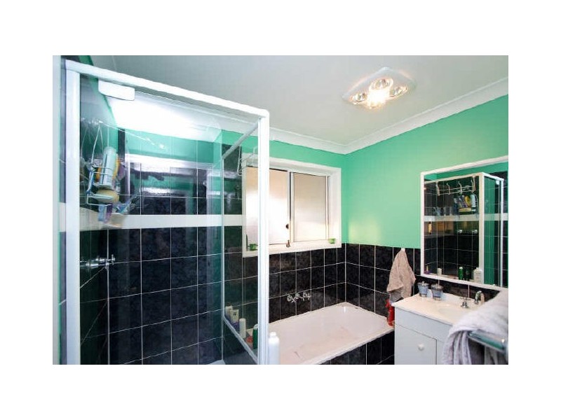 15 Andrew Street, Capalaba QLD 4157