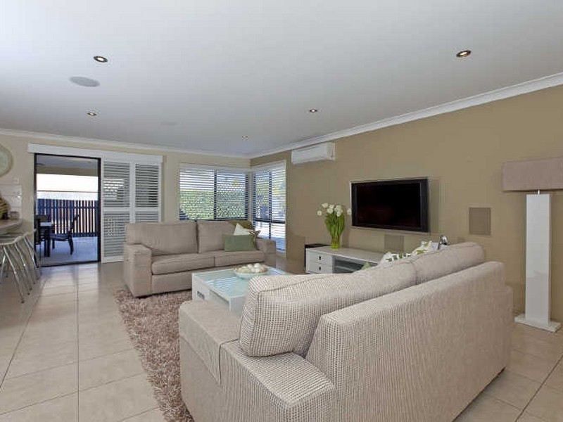 11 Saranah Place, Wellington Point QLD 4160