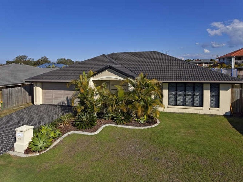 11 Saranah Place, Wellington Point QLD 4160