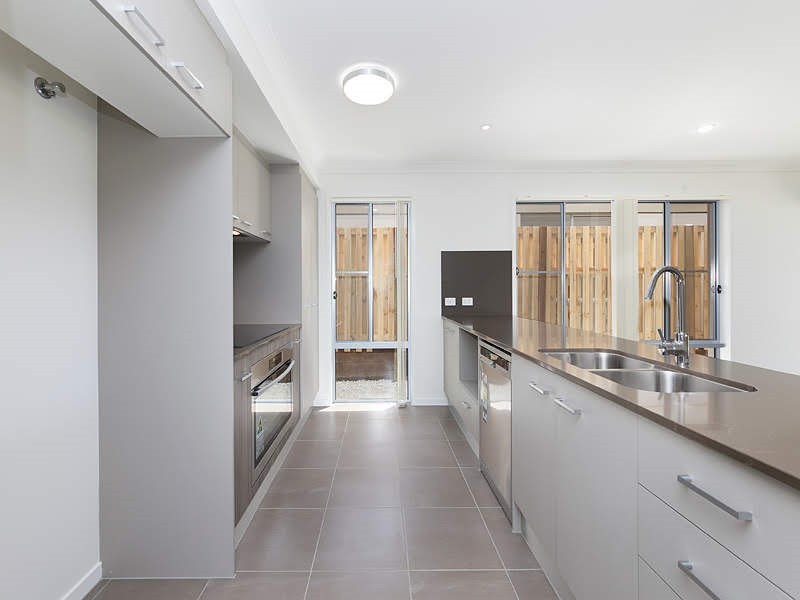 14 East Ridge Street, Thornlands QLD 4164