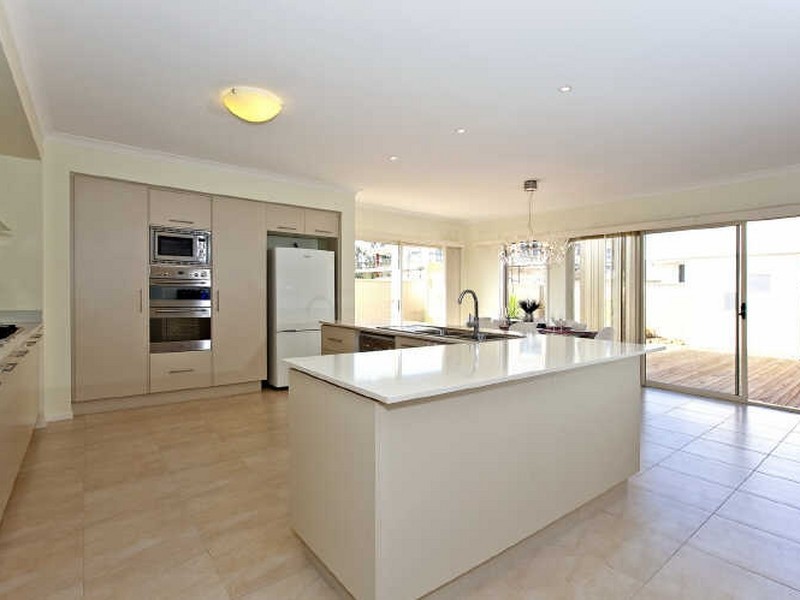 4 Barramul Place, Thornlands QLD 4164