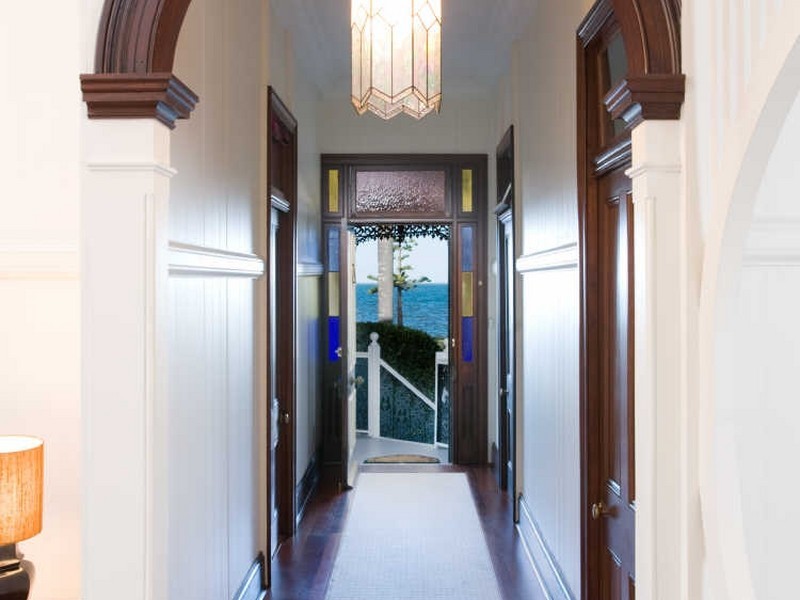 25 Waterloo Esplanade, Wynnum QLD 4178